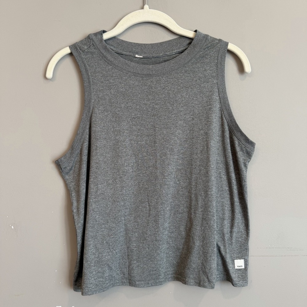 Vuori Energy Tank Gray Medium Excellent Condition